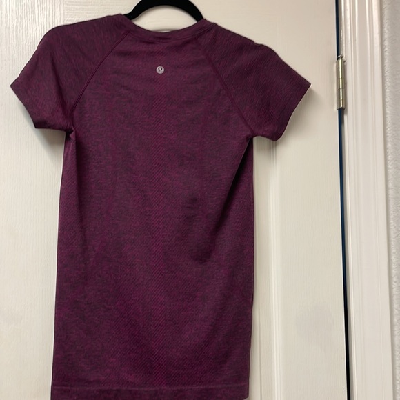 Lululemon Swiftly Tech short sleeve top - Picture 4 of 5